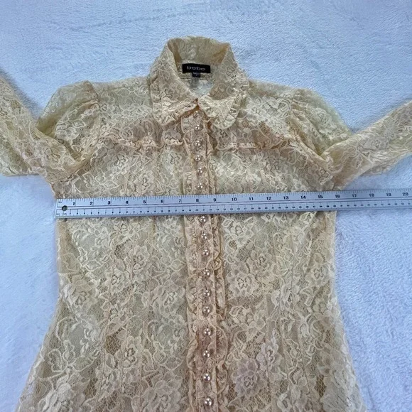 Vintage Womens Victorian Lace Button Up Top Sz S Coquette Bell Sleeve Ivory Y2K - Picture 8 of 12